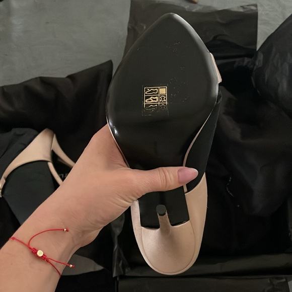 Pointed Toe Sandal - Picture 15 of 16